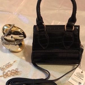 Women black mini purse